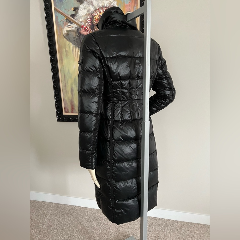 BCBGMaxAzria Long Black Quilted Down & Feather Puffer Coat – Sleek & Polished - Picture 9 of 16